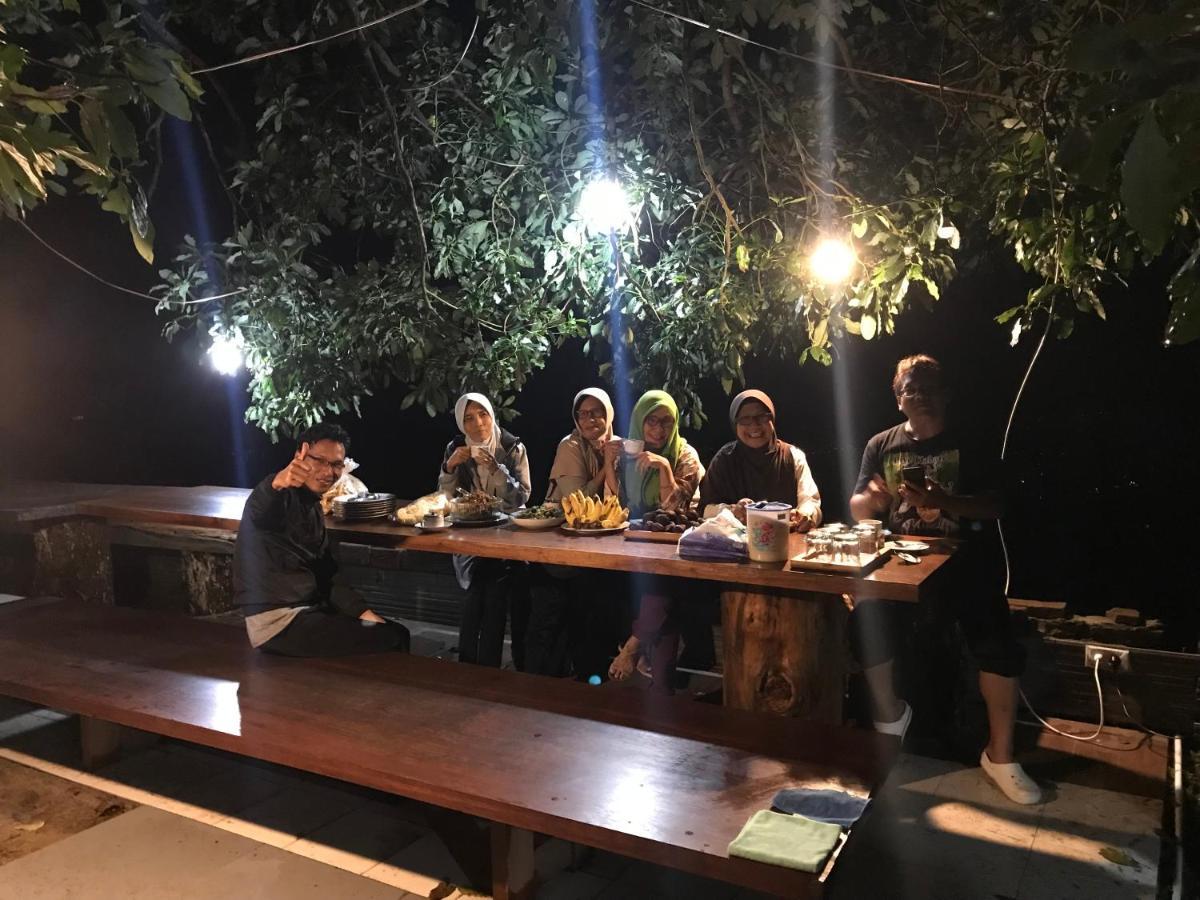 De Villa Cetho Karanganyar  Bagian luar foto